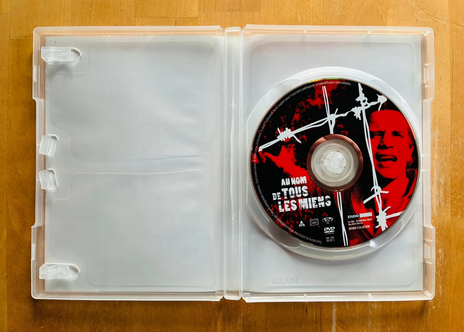 DVD Em nome de todos os meus de Robert Enrico. – photo 2